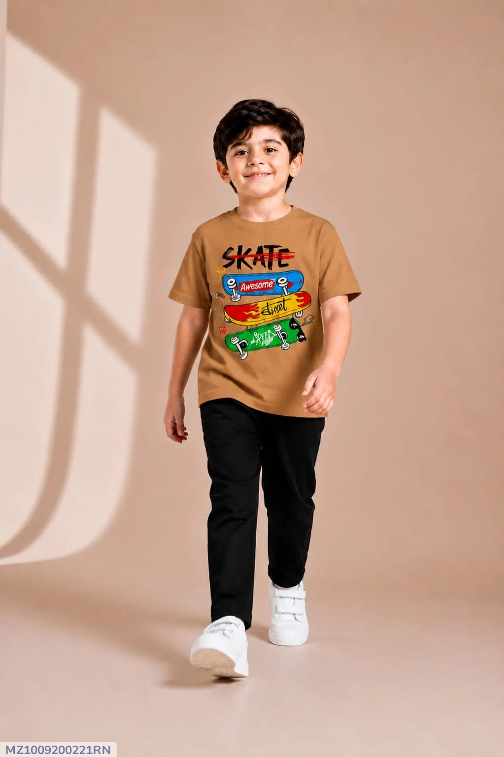 Kids Printed Track Suit Brown T-Shirt + Black Trousers Kids Printed Track Suit Brown T-Shirt + Black Trousers