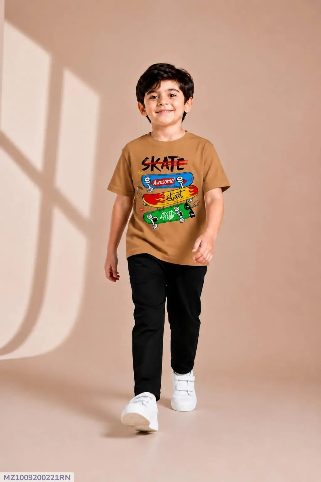 Kids Printed Track Suit Brown T-Shirt + Black Trousers Kids Printed Track Suit Brown T-Shirt + Black Trousers