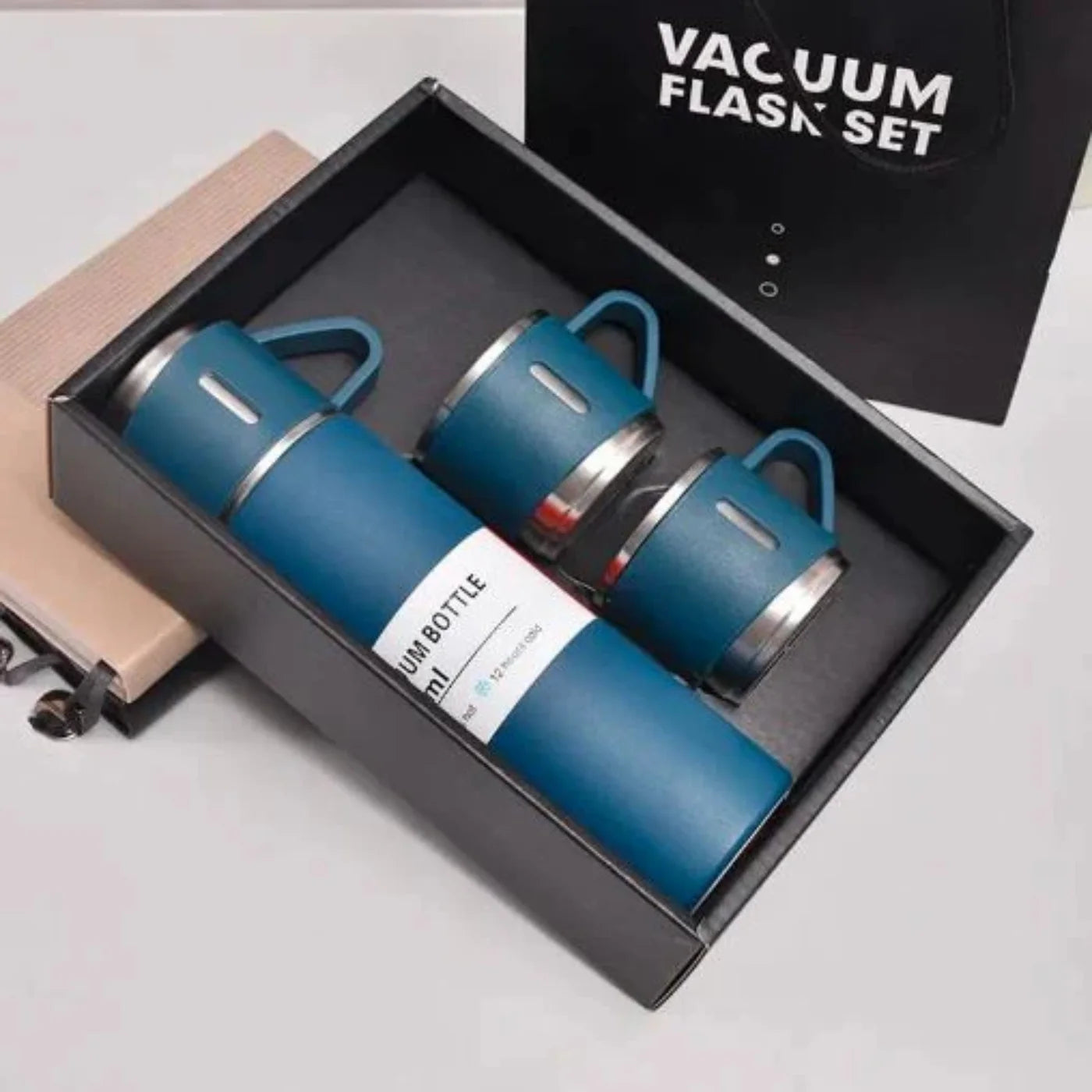 3 Cup 500ML Double-Layer Stainless Steel Vacuum Flask Set | Hot & Cold | Travel Thermos 3 Cup 500ML Double-Layer Stainless Steel Vacuum Flask Set | Hot & Cold | Travel Thermos