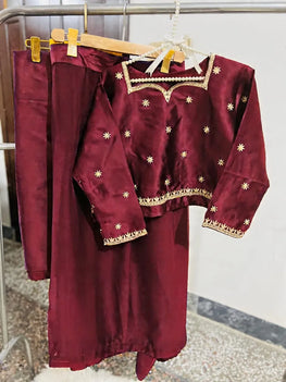 Stitched Chiffon Saree with Embroidered Neck & Sleeves, Maroon, 7 Yards