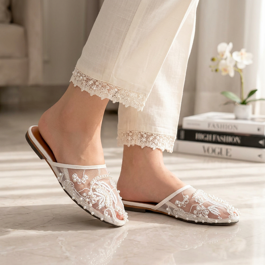 White Lace Embroidered Women's Slippers