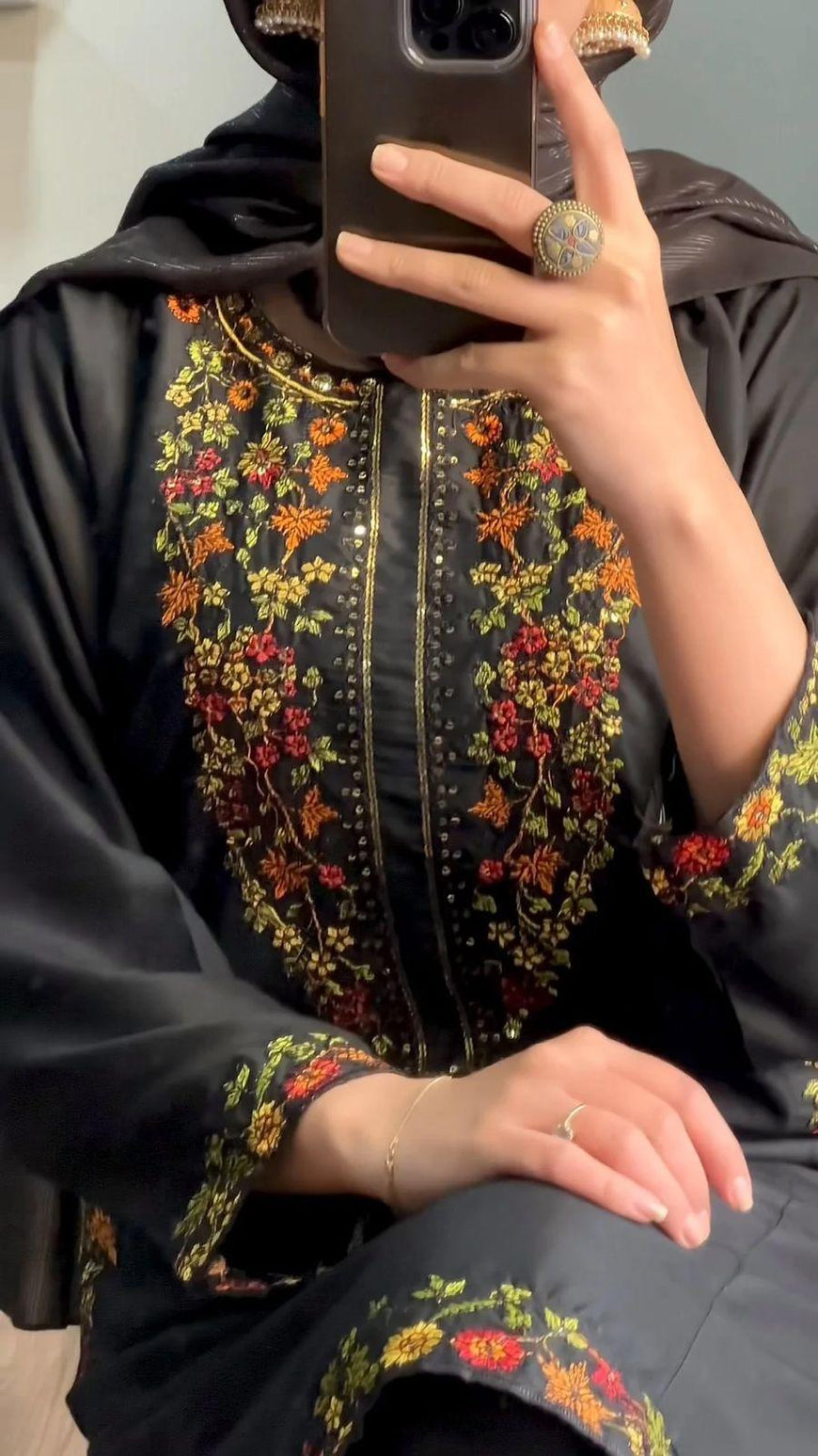 Women Embroidered Maroon Linen Suit