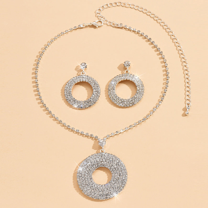 Silver Circle Pendant & Earrings Set with Diamonds