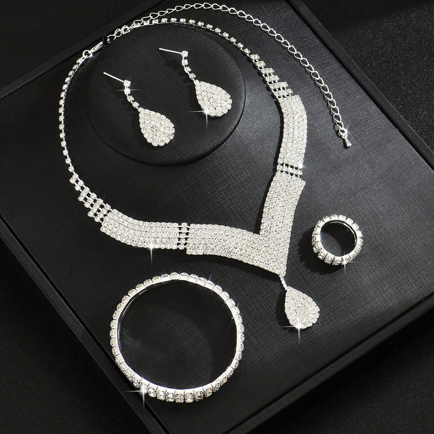 Black Teardrop Jewelry Set for Pakistani Women